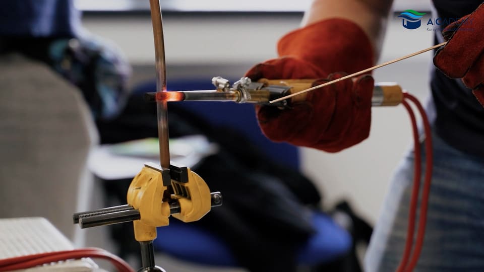 Kurse: Hartlöten met. 918 TÜV